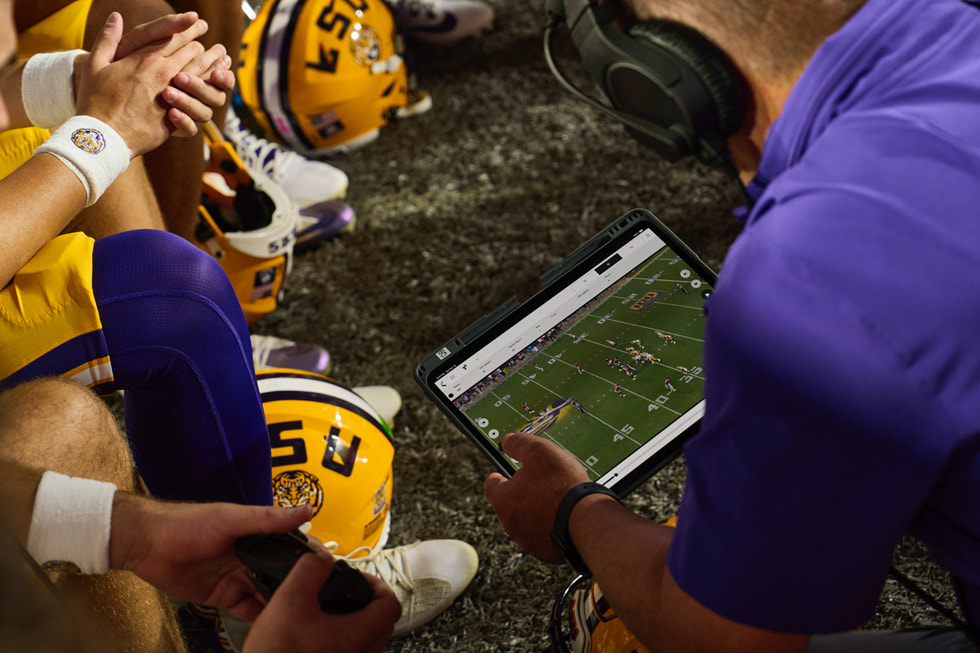 Driving the game forward: iPad teams up with college football